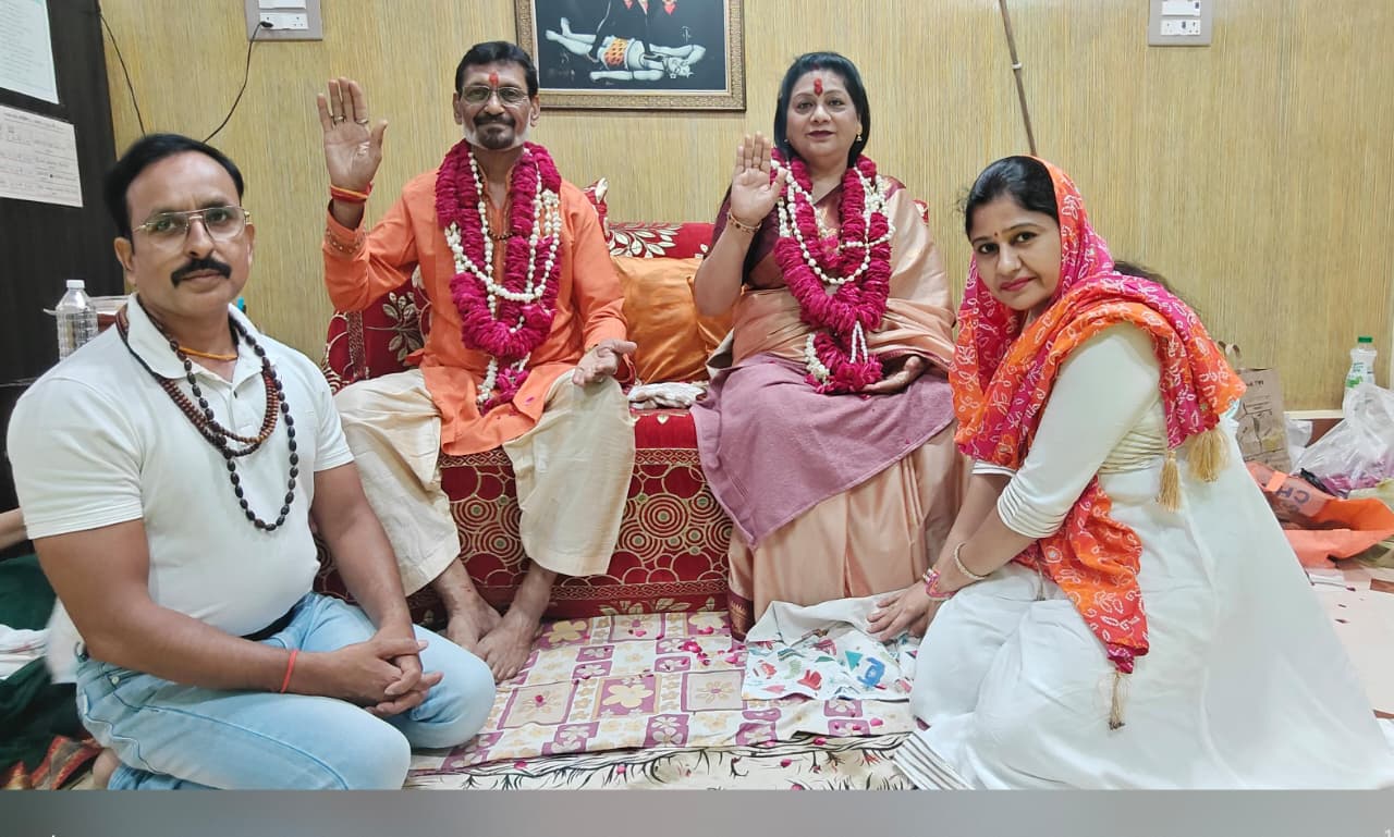 Siddh Yog Shakti Darbar Bareilly Divine Glimpse Sadhak Rajeev Ji Photo